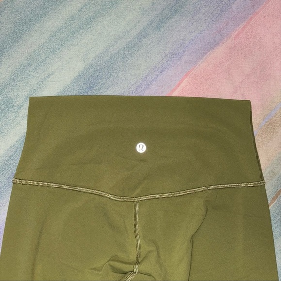Lululemon Align High-Rise Crop 17" Bronze Green size 6 nulu - Picture 5 of 6
